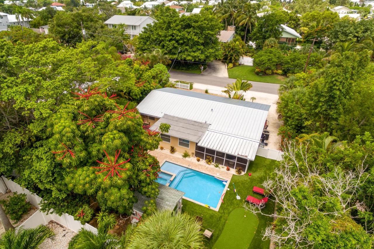 Getaway On Gladiolus Vila Anna Maria Exterior foto